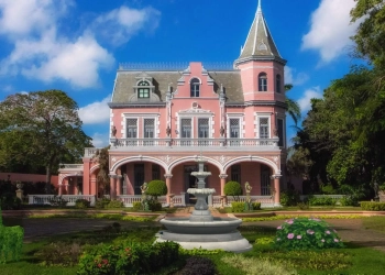 Los Sims 4 Yucatán W Arata